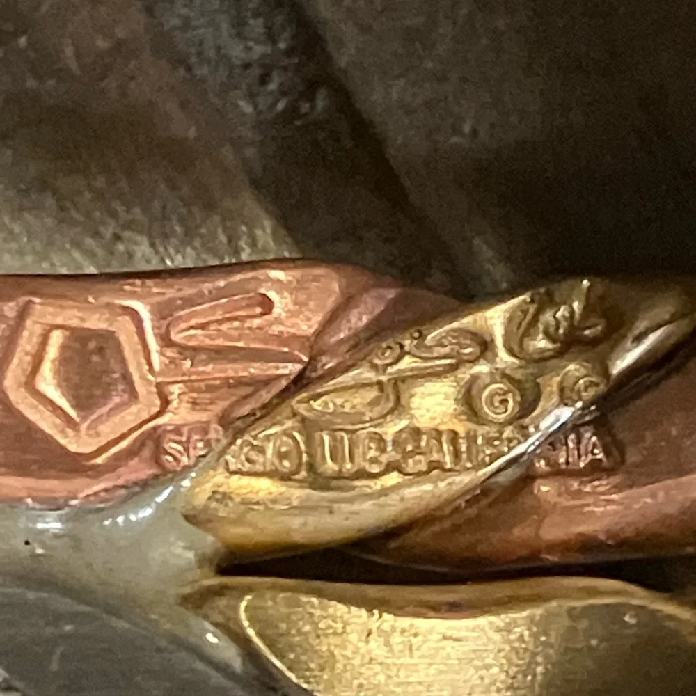 🌸Sergio Lub Cuff Bracelet - Picture 6 of 6